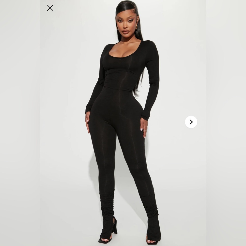Fashion nova black jumpsuit